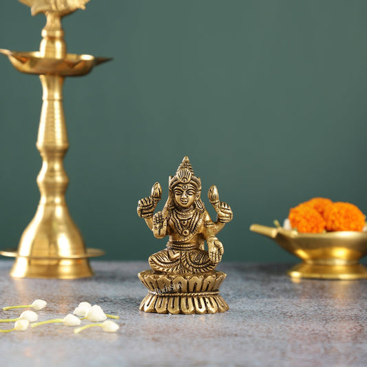 Elegant Brass Lakshmi Idol | Height 4.5 inch - Budhshiv.com