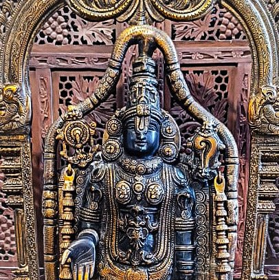 Exquisite 3ft Brass Tirupati Balaji Arch Statue | Superfine Craftsmanship - Budhshiv.com