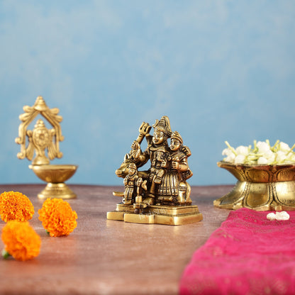Exquisite Brass Superfine Shiva Parivar Idol | Small Size for Home Temples 4 inch - Budhshiv.com