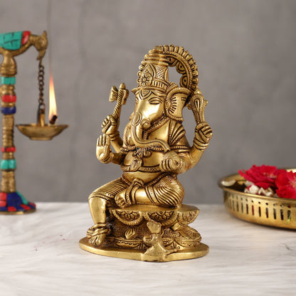 Exquisite Handcrafted Brass Ganesha Statue | Height 7 inches - Budhshiv.com