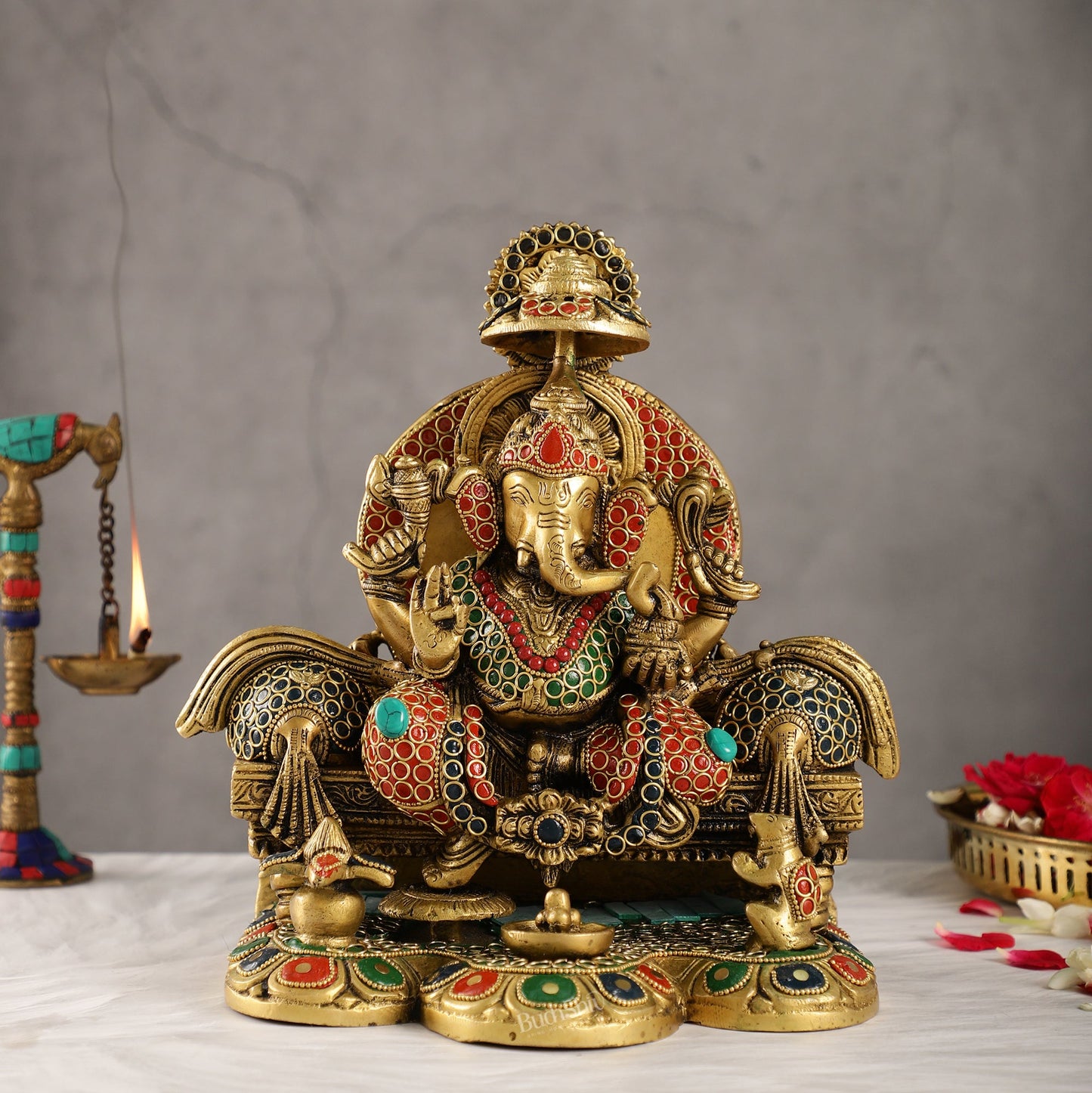 Fine Brass Handcrafted Lord Ganesha Statue - Budhshiv.com