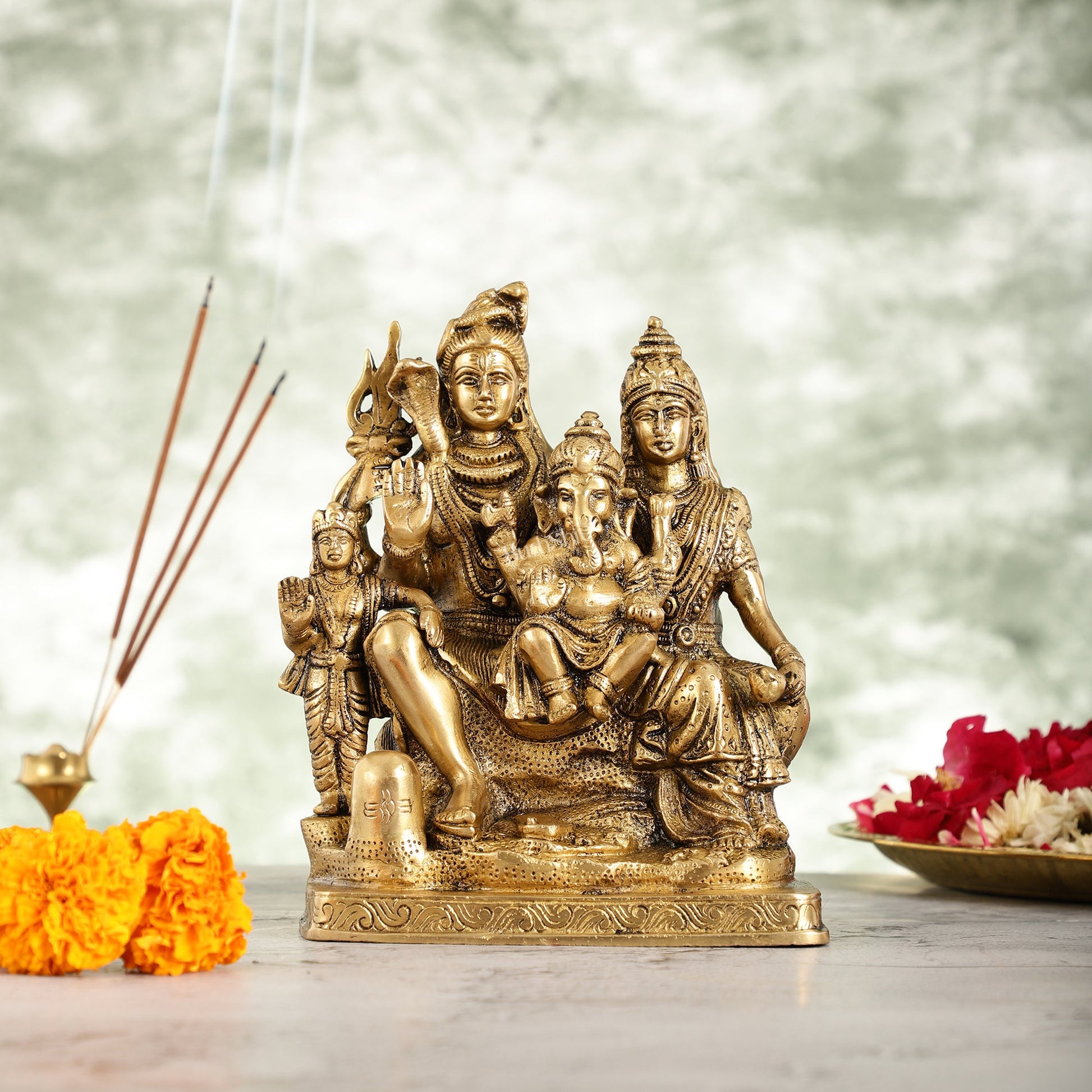 Fine Quality Brass Shiv Parivaar | 8" Height - Budhshiv.com