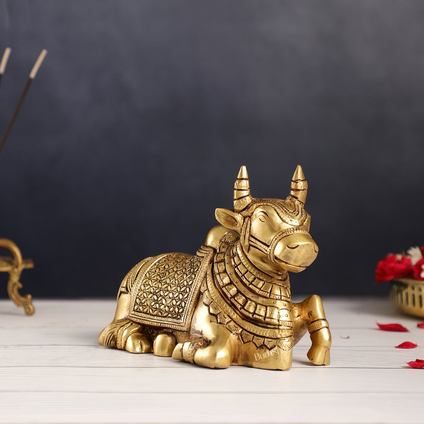 Finely Crafted Brass Nandi Bull Idol | 7 inch - Budhshiv.com