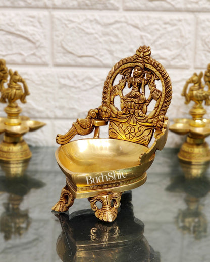 Gajalakshmi Brass Oil lamp 7" - Budhshiv.com