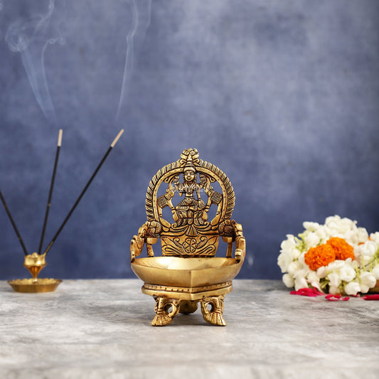 Gajalakshmi Brass Oil lamp 7" - Budhshiv.com
