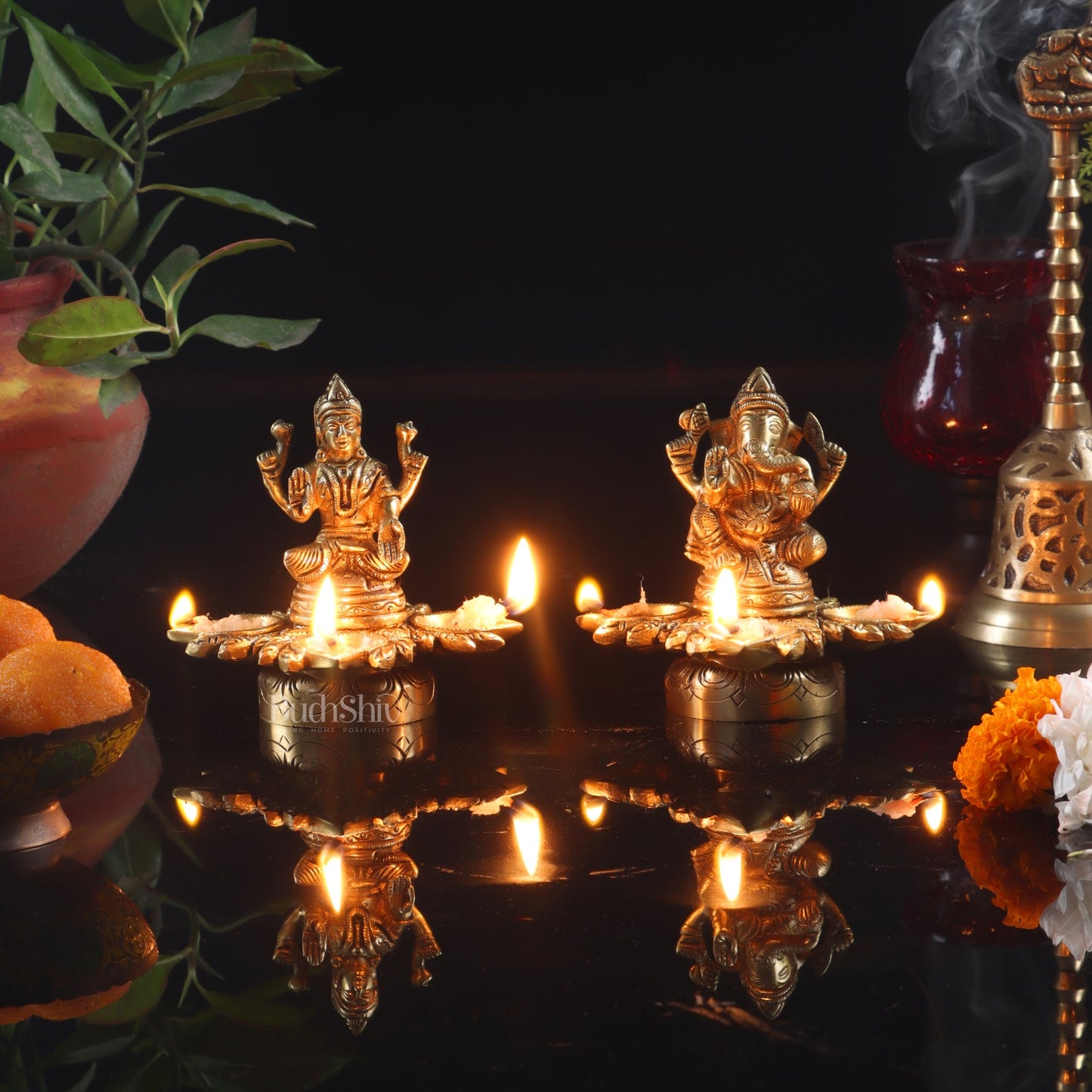 Ganesh Lakshmi Brass Lamp 5" - Budhshiv.com