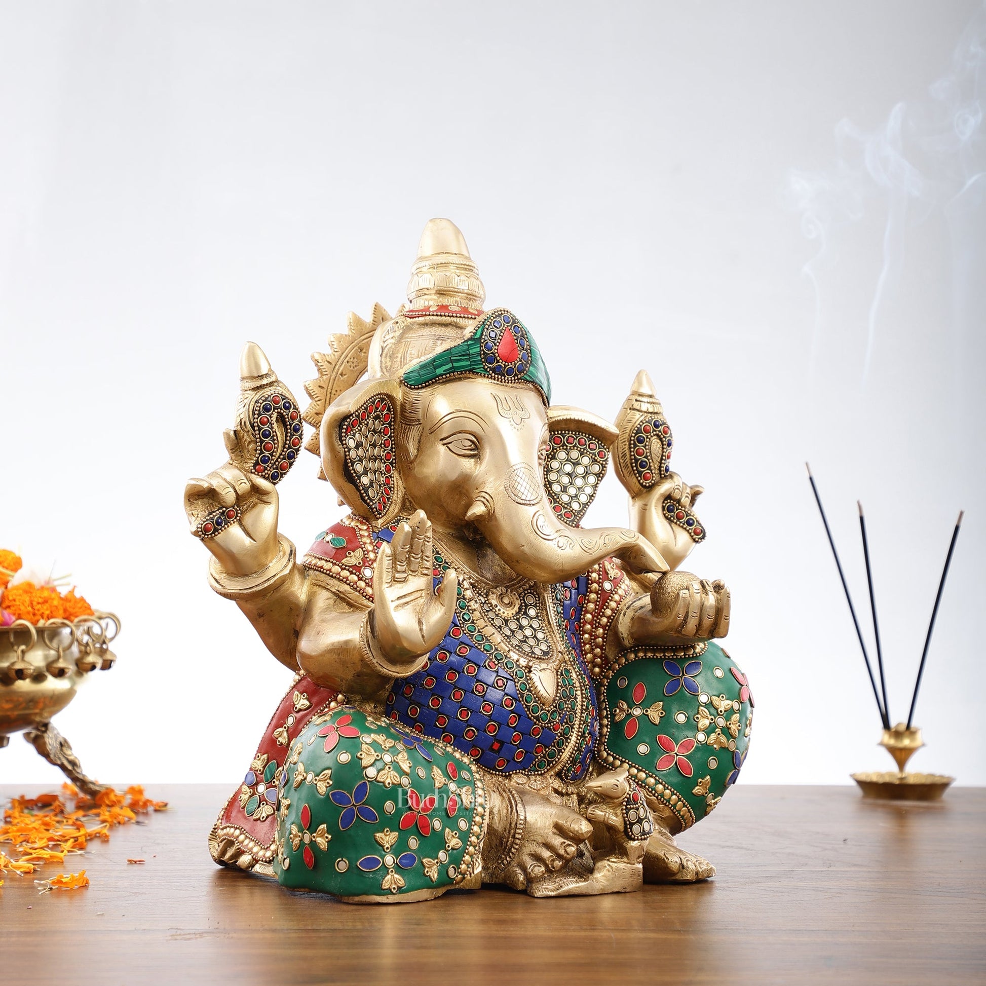 Ganesha Brass Idol with a unique stonework - Budhshiv.com