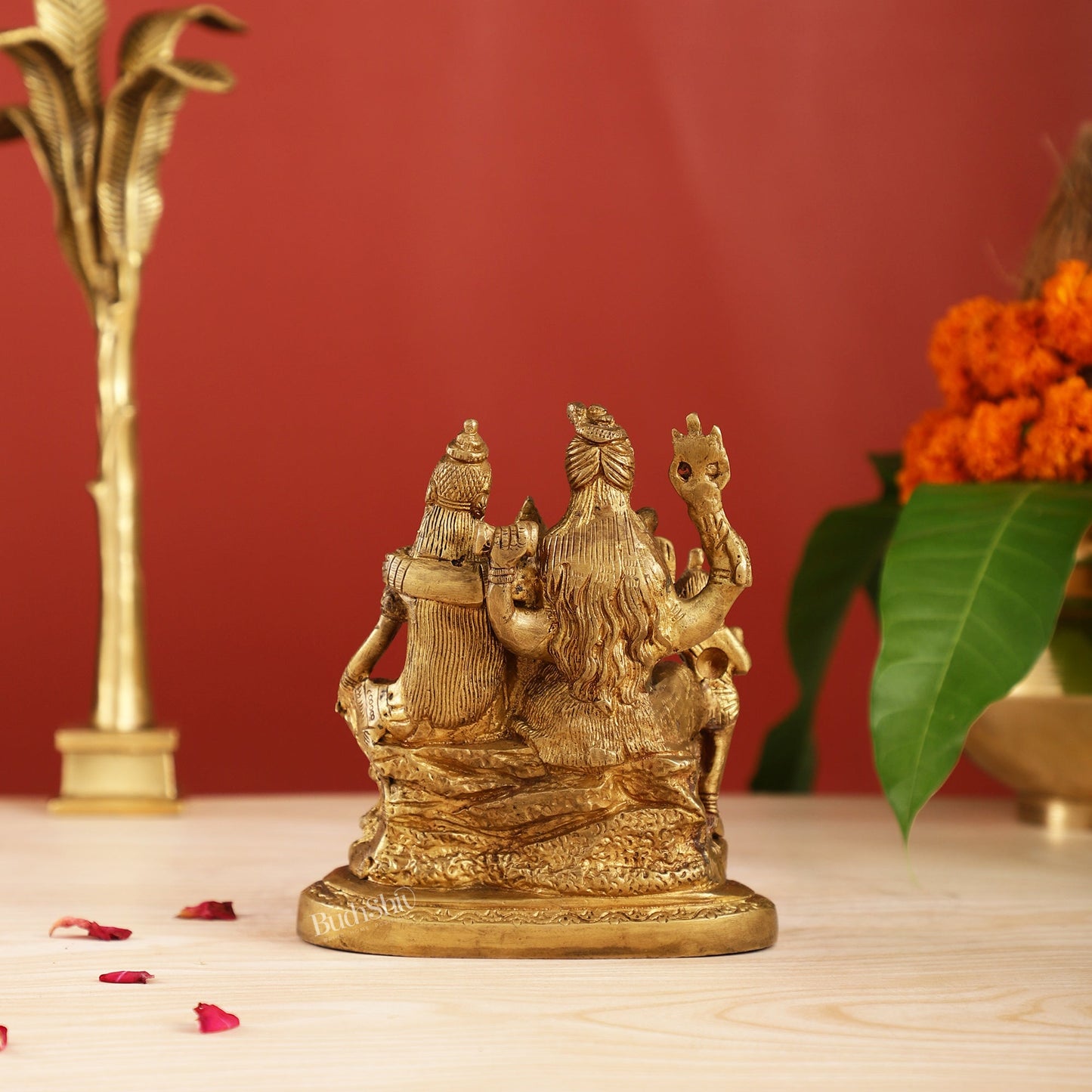 Handcrafted Brass Lord Shiva Parivaar Idol | Golden Finish | 6" - Budhshiv.com