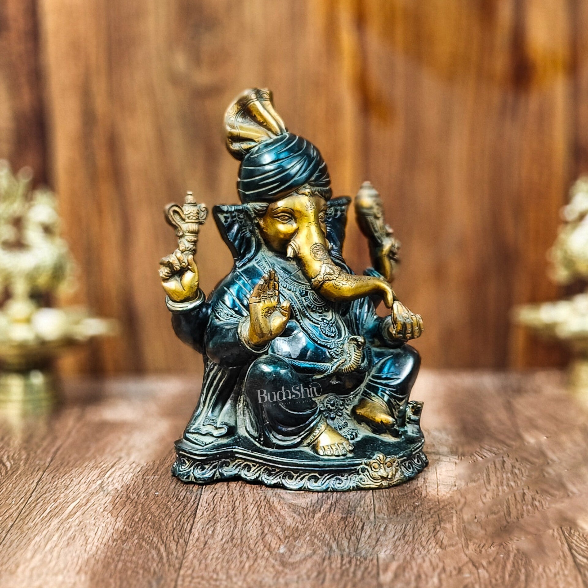 Handcrafted Brass Pagadi Ganesha Idol - 11.5" Height - Budhshiv.com