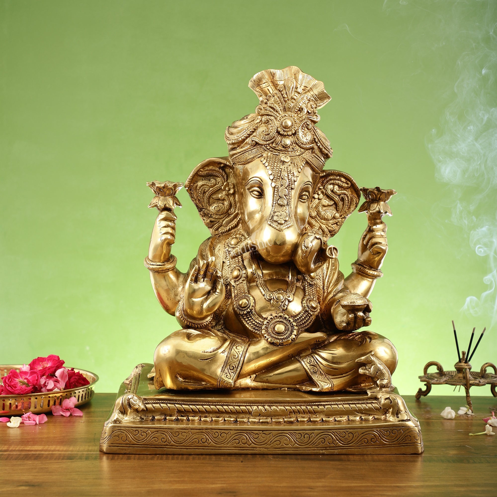 Brass Puna Ganesh Shreemant Dagduseth Halwai Ganapati Statue - 20 ...