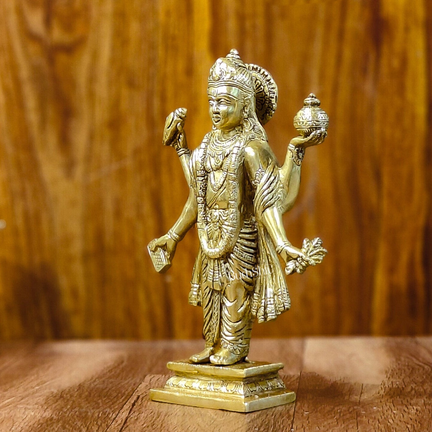 The Advitya is one of the prominent brass god statues Suppliers