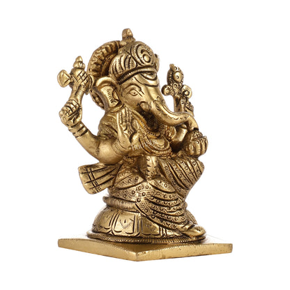 Majestic Brass Ganesha Idol | Height 4 inch - Budhshiv.com