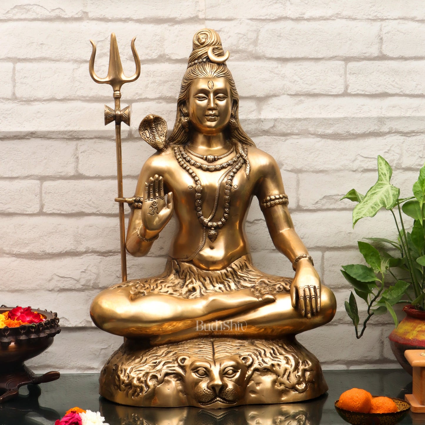 Pure Brass Lord Shiva Statue | Handcrafted in India | 22.5" Height - Budhshiv.com