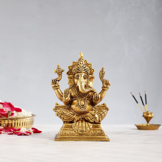 Pure Brass Superfine Lord Ganesha Statue - 6.5 inch - Budhshiv.com