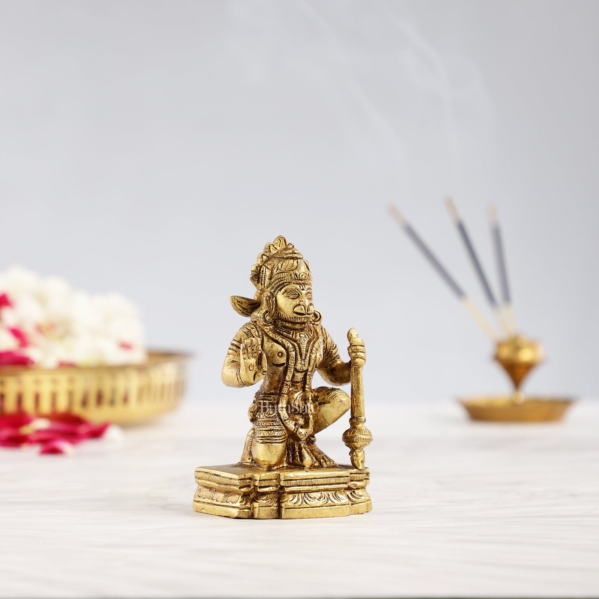 Superfine Brass Blessing Lord Hanuman Murti 4 inch - Budhshiv.com