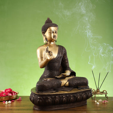 Medicine Buddha Statue - Abhaya Mudra
