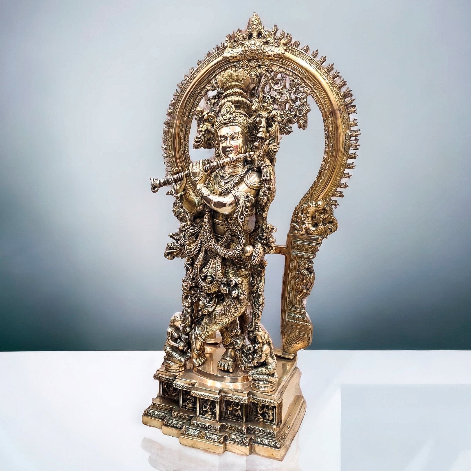 Superfine Brass Krishna Statue | Embossed Prabhavali Frame | Height: 32 Inch - Budhshiv.com