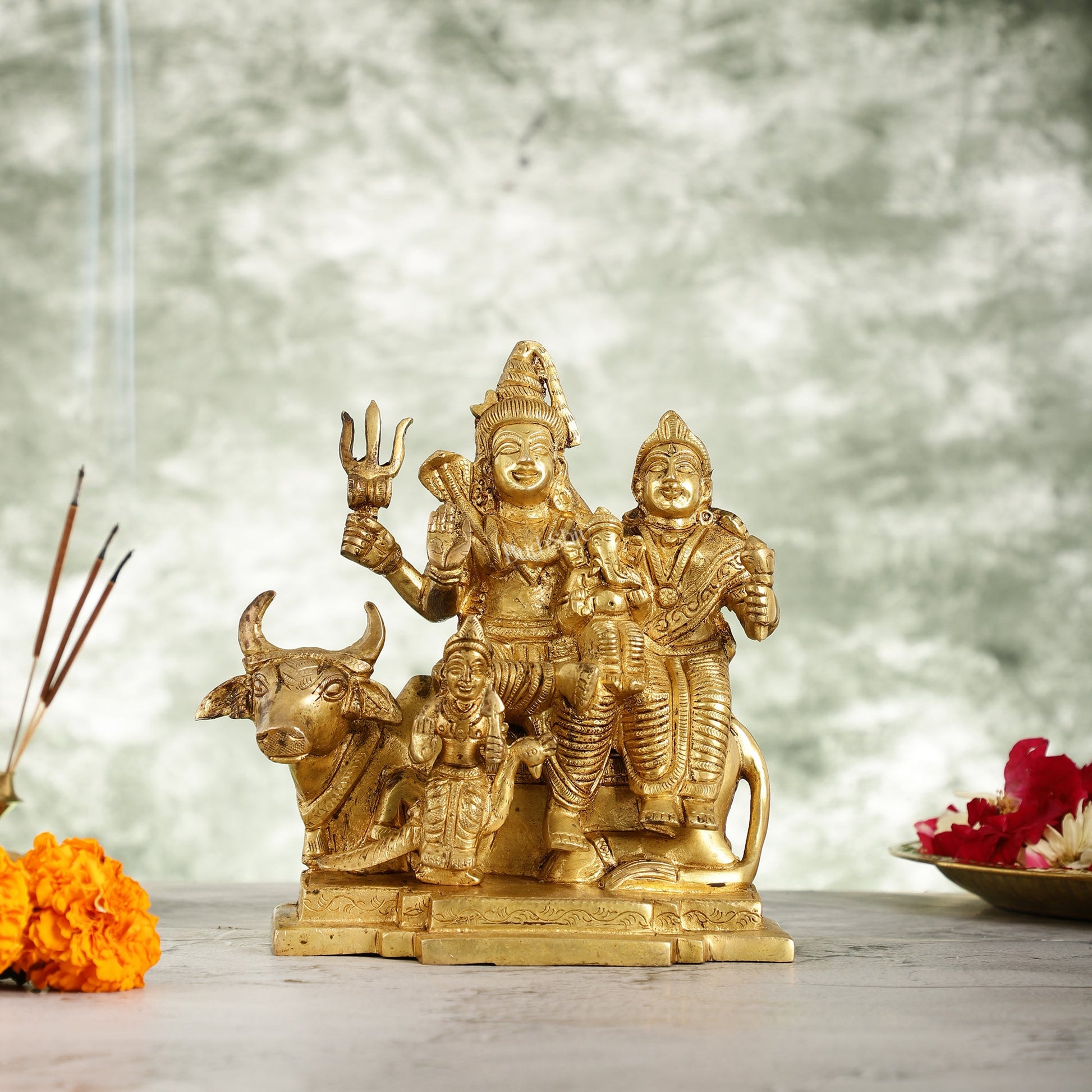 Superfine Brass Shiv Parivar Idol - 7.5 Inch - Budhshiv.com