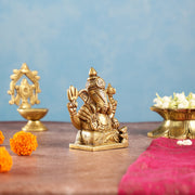 Superfine Brass Shreemant Dagdusheth Halwai Ganpati idol - Budhshiv.com
