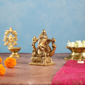 Superfine Brass Shreemant Dagdusheth Halwai Ganpati idol - Budhshiv.com