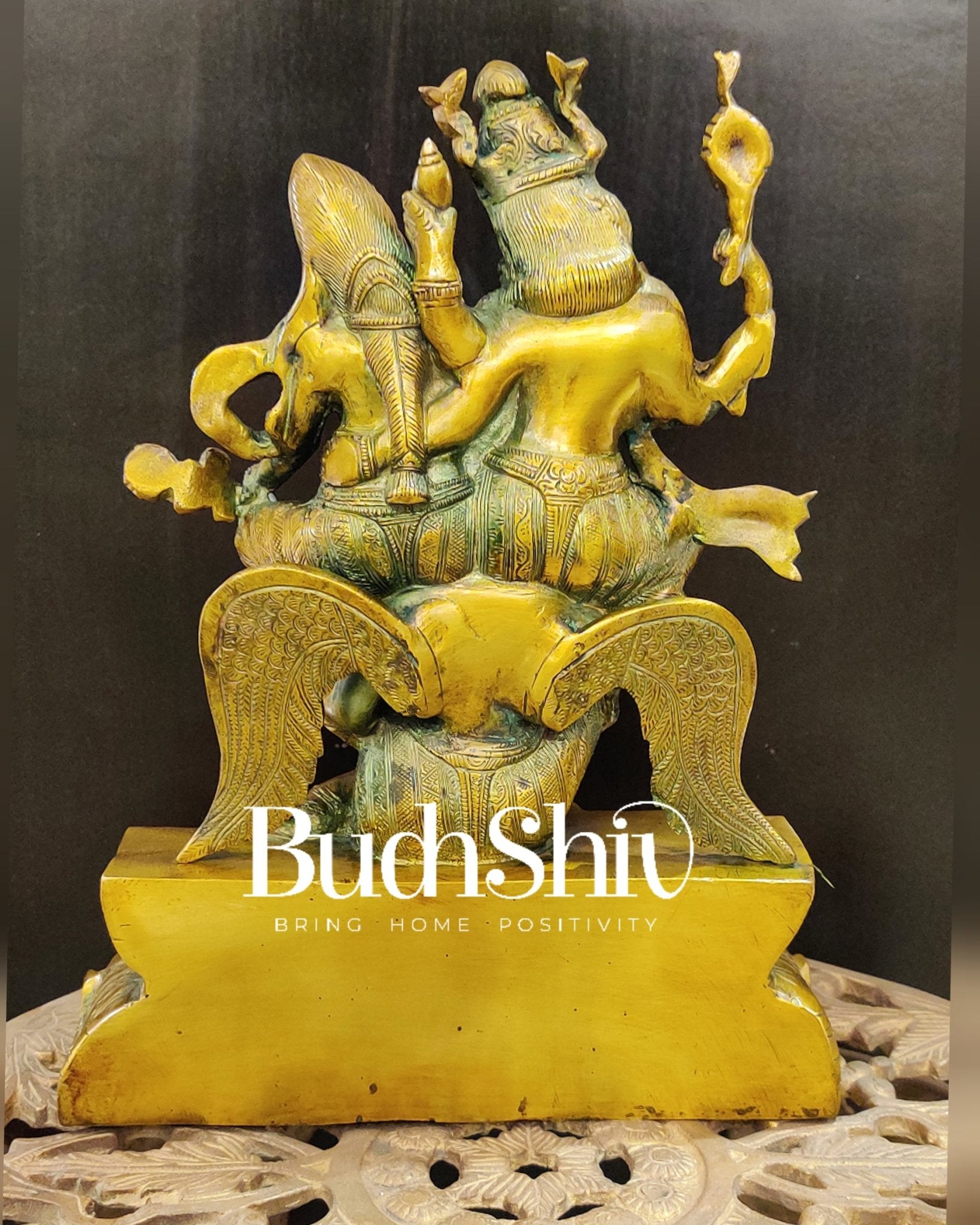 Vishnu Lakshmi on Garuda Brass idol - Budhshiv.com